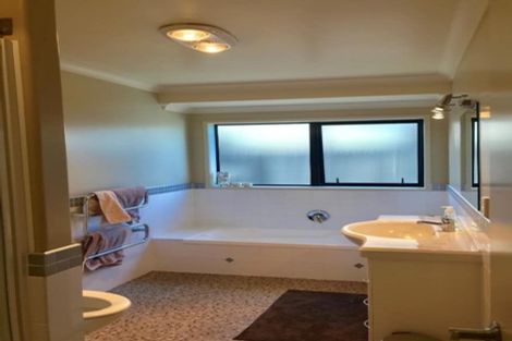 Photo of property in 29 Nautilus Drive, Gulf Harbour, Whangaparaoa, 0930