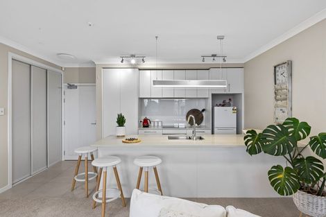 Photo of property in 62 Rewa Rewa Lane, Orewa, 0931
