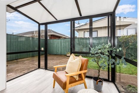 Photo of property in 2/25 Vincent Street, Waterloo, Lower Hutt, 5011