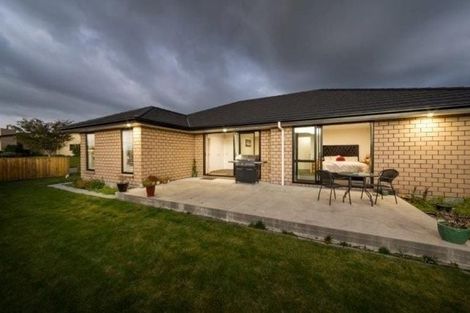 Photo of property in 6 Varsity Heights, Fitzherbert, Palmerston North, 4410