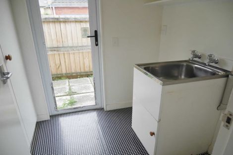 Photo of property in 33a Matai Road, Stanmore Bay, Whangaparaoa, 0932