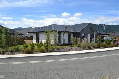 Photo of property in 19 Malone Crescent, Richmond, 7020