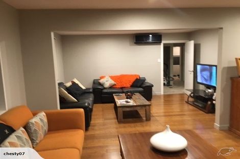Photo of property in 73 Withells Road, Avonhead, Christchurch, 8042