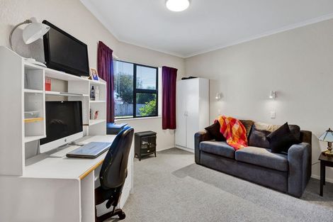 Photo of property in 31 Wilson Street, Hawera, 4610