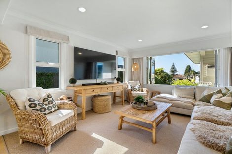 Photo of property in 28 Rita Street, Mount Maunganui, 3116