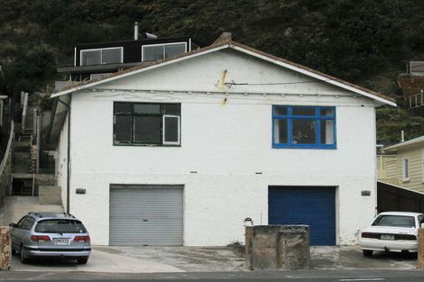 Photo of property in 234 The Esplanade, Island Bay, Wellington, 6023