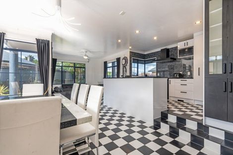 Photo of property in 18 Rose Place, Awapuni, Palmerston North, 4412