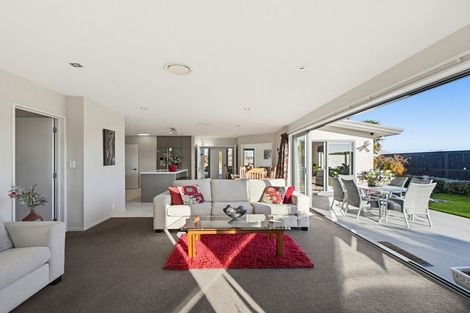 Photo of property in 27 Sovereign Boulevard, Kaiapoi, 7630