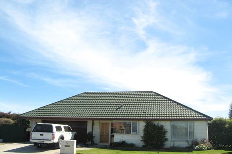 Photo of property in 18 Van Dieman Close, Templeton, Christchurch, 8042