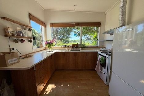 Photo of property in 123 Hautere Cross Road, Te Horo, Otaki, 5582