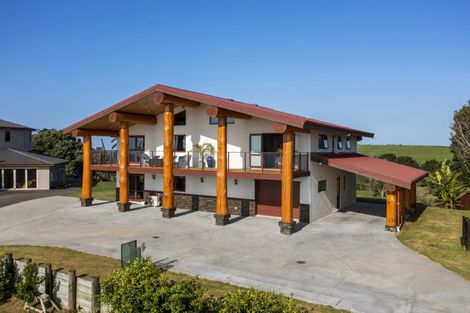Photo of property in 109 Town Point Road, Maketu, 3189