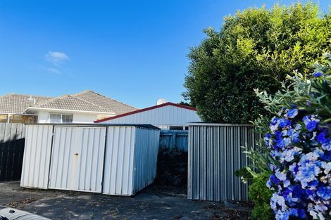 Photo of property in 13 Roby Street, Te Atatu Peninsula, Auckland, 0610