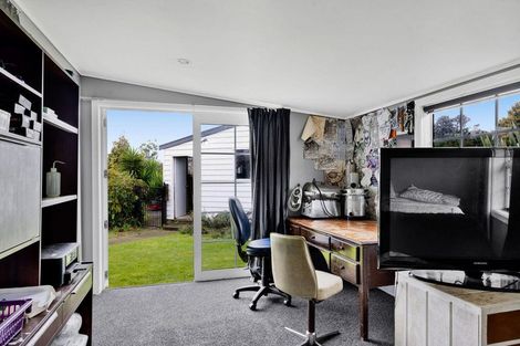 Photo of property in 2 Wood Street, Kakaramea, Patea, 4598