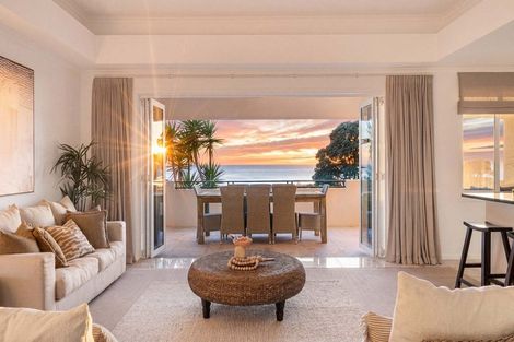 Photo of property in 91 Marine Parade, Mount Maunganui, 3116