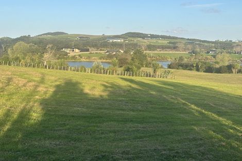 Photo of property in 52 Robert Hastie Drive, Mangawhai, 0573