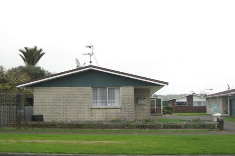 Photo of property in 4/31 Grey Street, Waitara, 4320