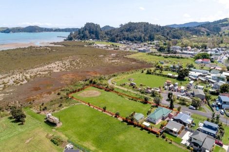 Photo of property in 7 Strongman Road, Coromandel, 3506