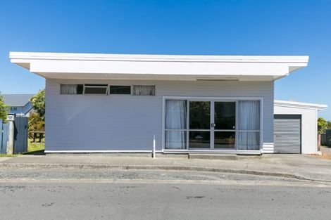 Photo of property in 27 Branscombe Street, Johnsonville, Wellington, 6037