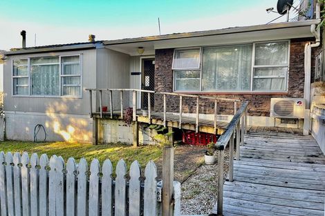 Photo of property in 3/59 Newington Road, Henderson, Auckland, 0612