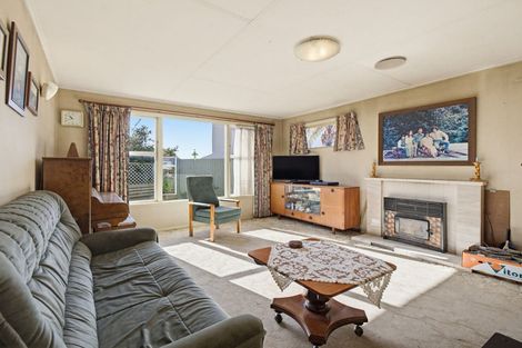 Photo of property in 36 Gloucester Street, Takaro, Palmerston North, 4412