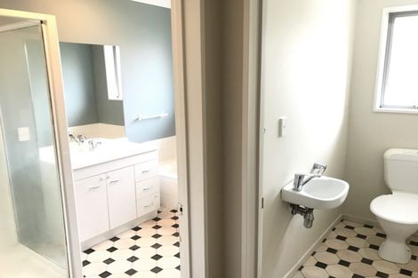 Photo of property in 1 Sioux Avenue, Wigram, Christchurch, 8042