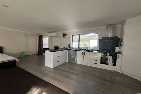 Photo of property in 12 Paterson Street, Grasmere, Invercargill, 9810