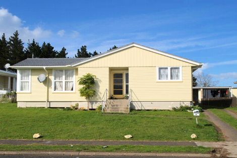 Photo of property in 63 Calthorp Close, Favona, Auckland, 2024
