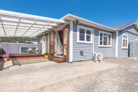 Photo of property in 23 Ward Street, Trentham, Upper Hutt, 5018