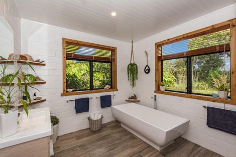 Photo of property in 45 Clapham Road, Whareora, Whangarei, 0175