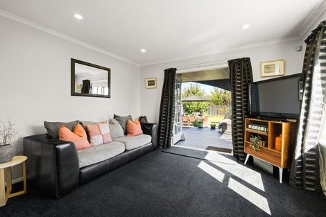 Photo of property in 41 Cotswold Avenue, Bishopdale, Christchurch, 8053