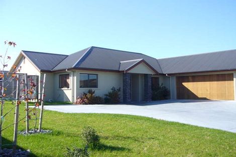 Photo of property in 15 Saffron Street, Cambridge, 3434