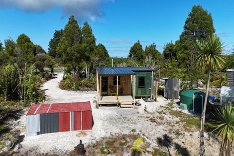 Photo of property in 898 Cape Foulwind Road, Cape Foulwind, 7892