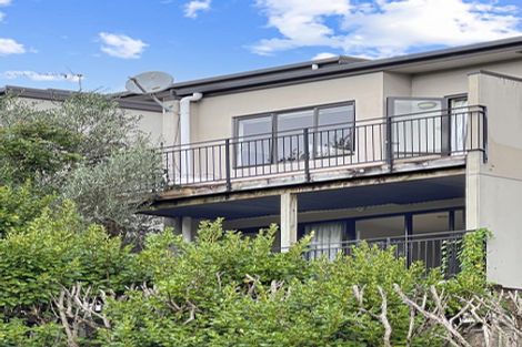 Photo of property in 5/12 Schnapper Rock Road, Schnapper Rock, Auckland, 0632