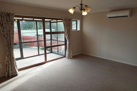 Photo of property in 2/74a Randolph Street, Woolston, Christchurch, 8062