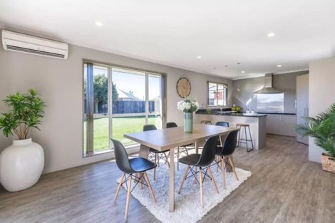 Photo of property in 71 Overbury Crescent, Rolleston, 7614