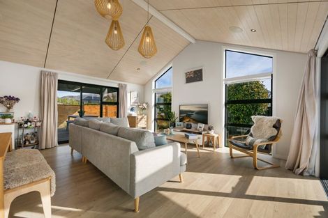 Photo of property in 210 Aubrey Road, Wanaka, 9305