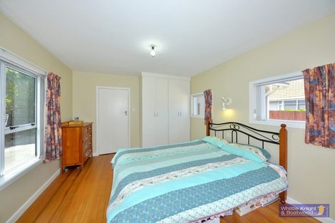 Photo of property in 104 Yaldhurst Road, Sockburn, Christchurch, 8042