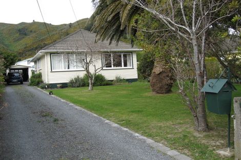 Photo of property in 20 Frederick Street, Wainuiomata, Lower Hutt, 5014