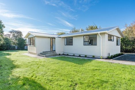 Photo of property in 5 Castle Street, Waihola, Milton, 9073