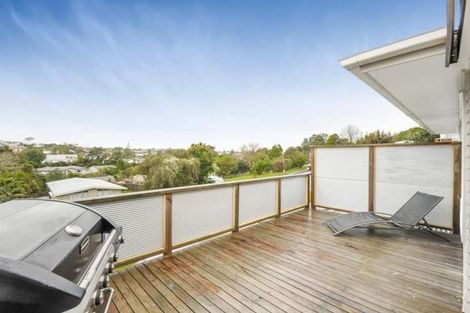 Photo of property in 5 Infidel Place, Torbay, Auckland, 0630