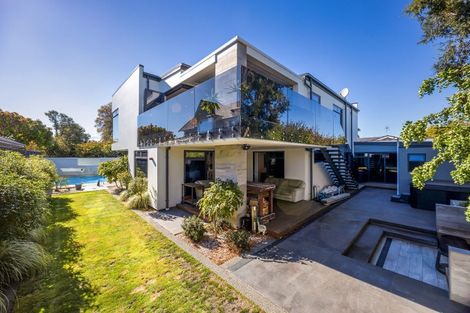 Photo of property in 7 Urunga Avenue, Strowan, Christchurch, 8052