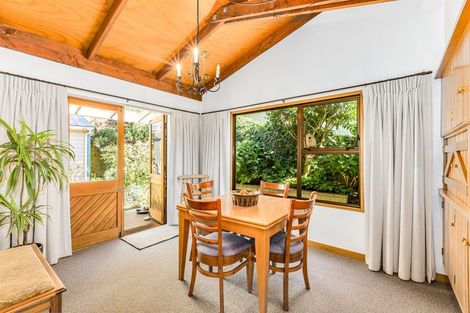 Photo of property in 146 Breaker Bay Road, Breaker Bay, Wellington, 6022