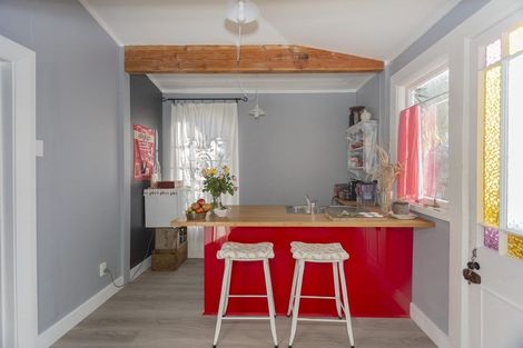 Photo of property in 1 Greta Street, South Hill, Oamaru, 9400
