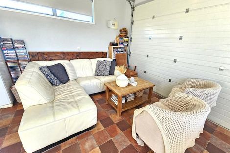 Photo of property in 108 Mahoe Place, Matarangi, Whitianga, 3592