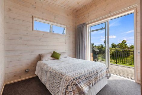 Photo of property in 10 Te Awhe Road, Maketu, 3189