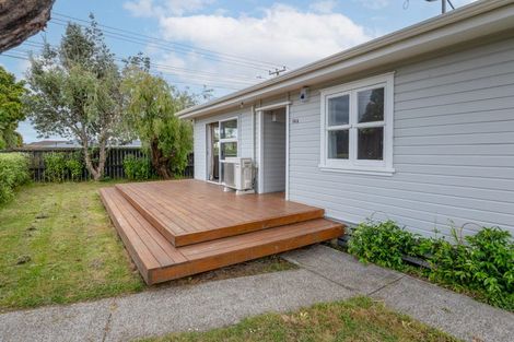 Photo of property in 74 Forest Hill Road, Henderson, Auckland, 0612