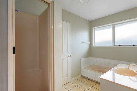 Photo of property in 116 Yaldhurst Road, Sockburn, Christchurch, 8042