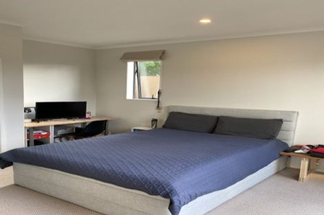 Photo of property in 4 Vincent Lane, Hobsonville, Auckland, 0616
