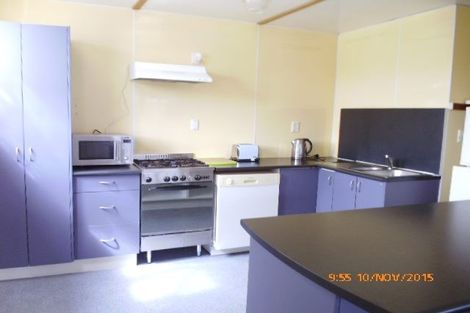 Photo of property in 61 Peel Street, Westport, 7825