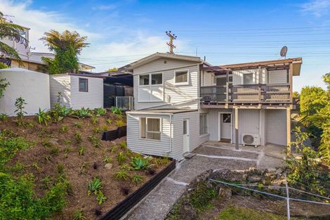 Photo of property in 77 Brightside Road, Stanmore Bay, Whangaparaoa, 0932